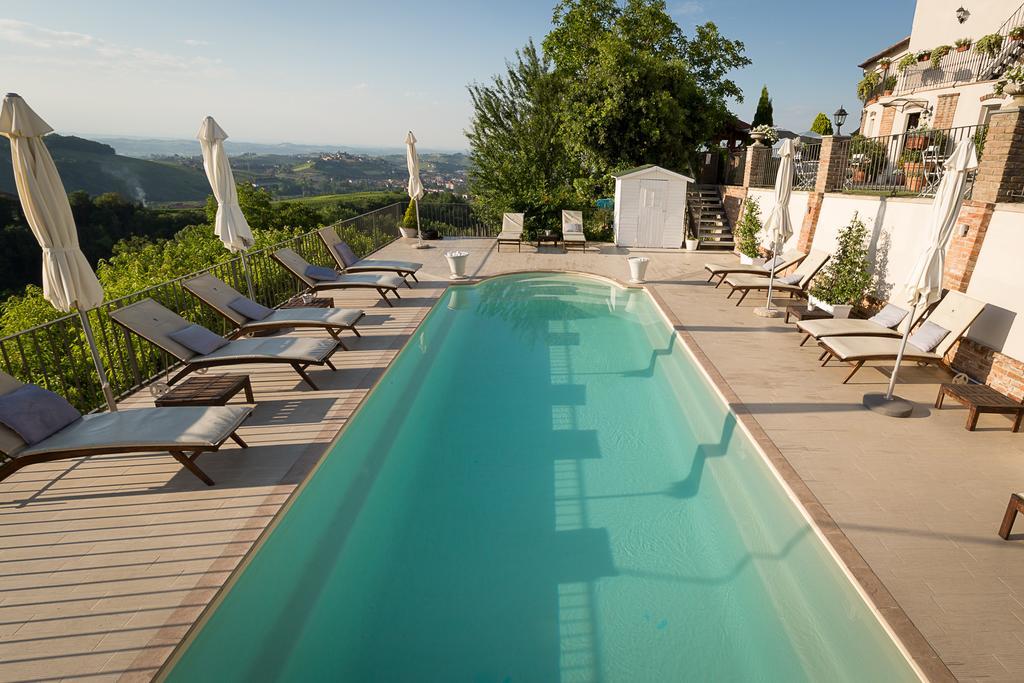 Locanda San Giorgio Neviglie Buitenkant foto