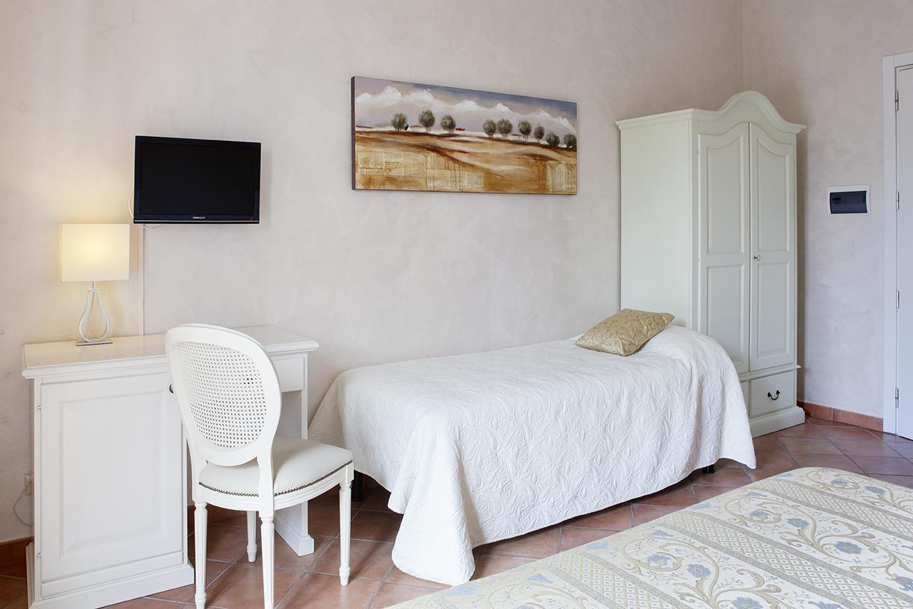 Locanda San Giorgio Neviglie Buitenkant foto